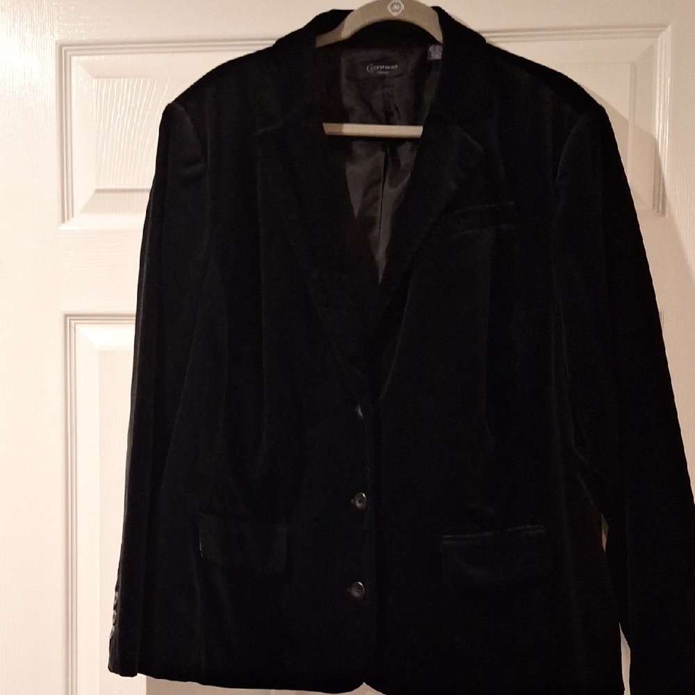 Context Black Velvet Blazer